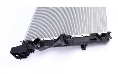 Радіатор охолодження MAHLE KNECHT CR 902 000P