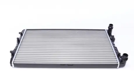 Радиатор охлаждения MAHLE KNECHT CR 505 000S