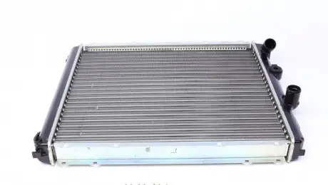 Радиатор охлаждения MAHLE KNECHT CR 1502 000S