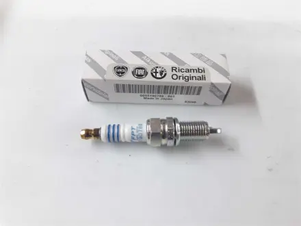 Свічка запалювання 1.2 8V ft, 1.4 8V ft Fiat Doblo 00-09, Fiorino 07-, Grande Punto 05- Fiat/Alfa/Lancia 55190788
