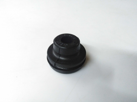 Втулка кронштейна диффузора радиатора FIAT Ducato 06-14 Fiat/Alfa/Lancia 1349293080