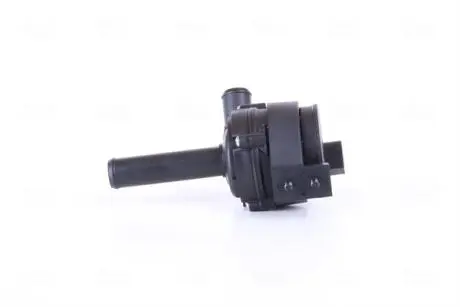 Дополнительный водяной насос First Fit NISSENS 831077