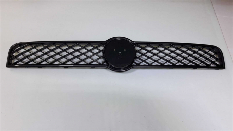 Решітка радіатора FIAT Punto 05-18 Fiat/Alfa/Lancia 735466809