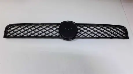 Решётка радиатора FIAT Punto 05-18 Fiat/Alfa/Lancia 735466809