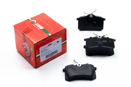 Тормозные колодки зад. Caddy III / IV / Passat / Audi A4 / A6 (Lucas) GOODREM RM1027
