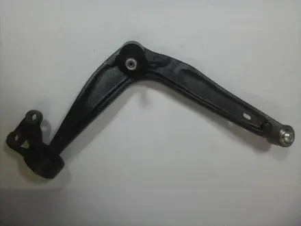Важіль передній L MG550 Aftermarket 10013214