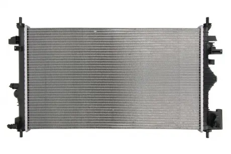 Радиатор THERMOTEC D7X071TT