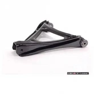 Важіль задн. підвіски Touareg, Q7 прав. Нижній VAG 7L0505312B