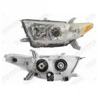 Фара передня в зборі TOYOTA 8117048A30