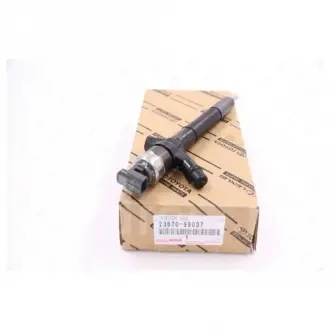Форсунка инжектора TOYOTA 2367059037