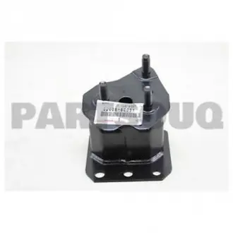 Кронштейн бампера TOYOTA 5202660031