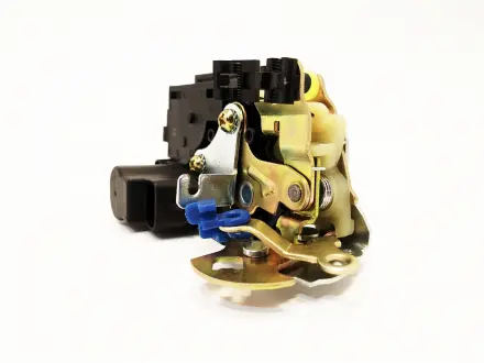 Замок дверей передньої L Chery Elara Aftermarket A21-6105010