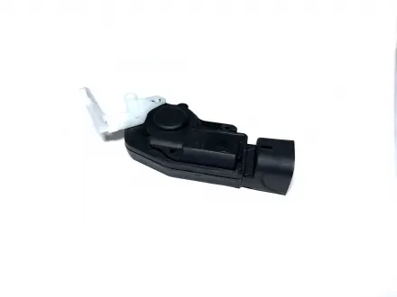 Привід замка дверей задньої R Geely MK Aftermarket 1018008855