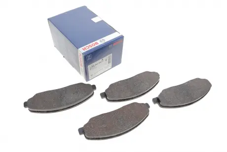 Гальмівні колодки дискові FORD Mustang "F \ '\' 04-10 BOSCH 0986495406