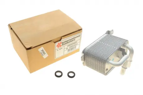 Радиатор масляный E60 / 61520> 550 AT 03-09 Van Wezel 06003401