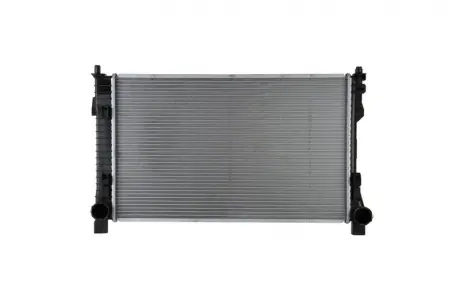Радиатор охлаждения NISSENS 62784A