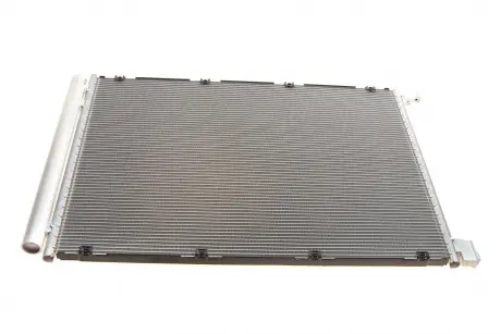 Конденсор кондиционера MERCEDES C W205 / CLS / E / S Van Wezel 30015703