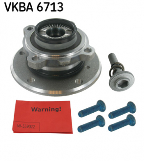 Комплект подшипника ступицы колеса SKF VKBA 6713 (фото 1)