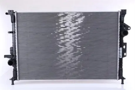 Радиатор охлаждения NISSENS 66864