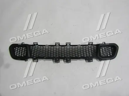 Решетка бампера пер. средн. JEEP CHEROKEE 13-16 TEMPEST 030 4790 910