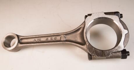 Шатун 2.0i G4GC HYUNDAI Coupe 02-09, i-30 07-12, Trajet 04-08, Tucson 04-09, Elantra 00-10 STS 95HY015ST