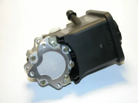 Насос гидроусилителя руля (возможно восстановленное изделие) STARLINE SC H081