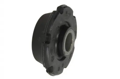 Сайлентблок переднего рычага REINHOCH RH140058