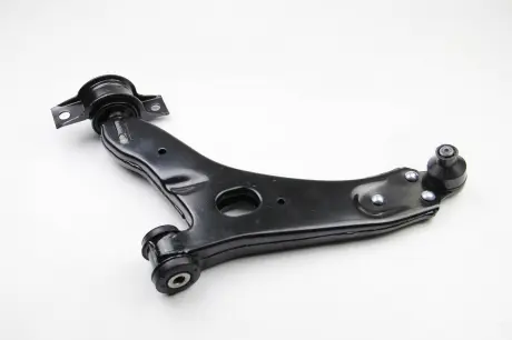 Рычаг передний нижний левый Ford Focus (98-09) (97-00777) AYD 9700777