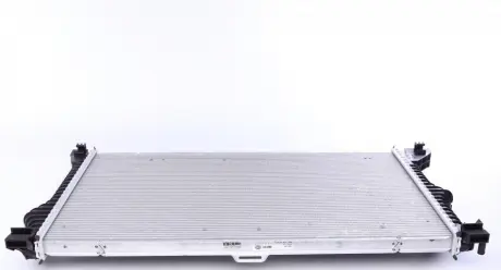 Радіатор інтеркулера MAHLE KNECHT CI 222 000P