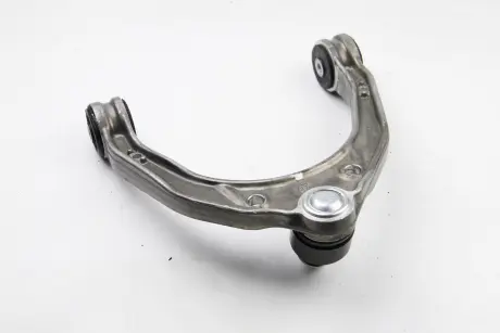 Рычаг передний верхний Audi Q7 (06-16)/VW Touareg (02-13) (97-02971) AYD 9702971
