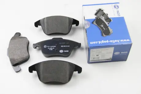 Гальмівні колодки перед. Mondeo 07-/Volvo S60/V60 10-/V70 02-/XC 70 08- HELLA 8DB355012-891