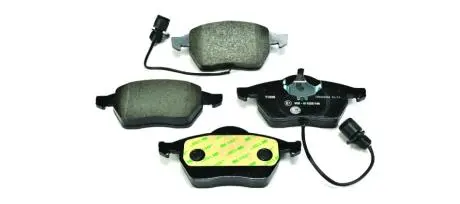 Тормозные колодки дисковые комплект; передняя. HELLA 8DB355007461
