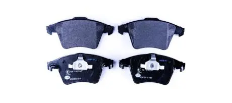 Тормозные колодки дисковые комплект; передняя. HELLA 8DB355013821