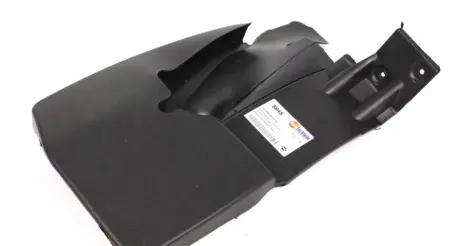 Бризговик задній, лівий AUTOTECHTEILE 100 8845