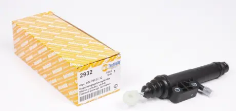 Цилиндр сцепления AUTOTECHTEILE 100 2932