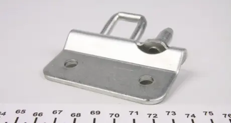 Скоба (защелка) AUTOTECHTEILE 100 7412