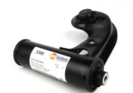 Рычаг подвески AUTOTECHTEILE 100 3388
