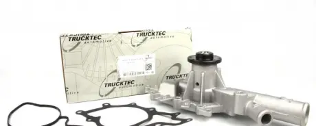 Помпа води Trucktec automotive 02.19.173