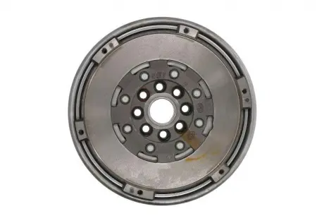 Маховик LuK 415 0276 10