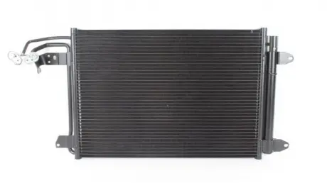 Радіатор кондиціонера Audi A3 (06-)/Seat Leon (05-)/Skoda Octavia II (04-)/VW Caddy (08-), Golf (03-) KALE OTO RADYATOR 375400
