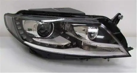 Фара передняя лев. BI-XENON VW Passat CC 2011- MAGNETI MARELLI 711307024164