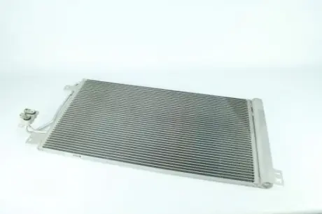 KALE VW Радиатор кондиционера T5 03- KALE OTO RADYATOR 376300
