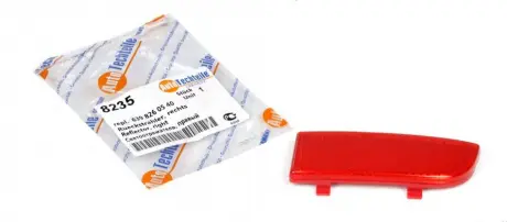 Світловідбивач, правий AUTOTECHTEILE 100 8235 (фото 1)