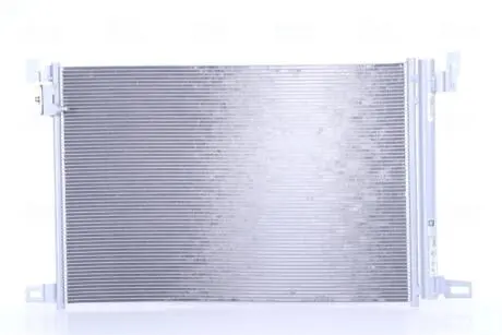 Конденсер кондиционера NISSENS 940685