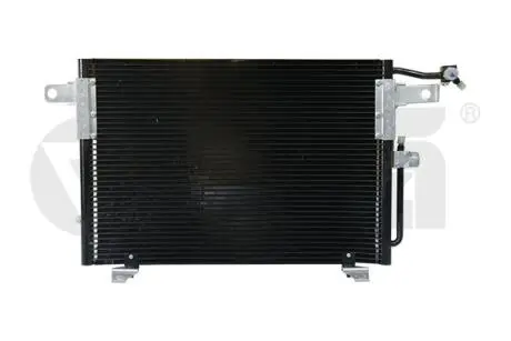 Радіатор кондиціонера Audi 100 (90-94) VIKA 22601775601
