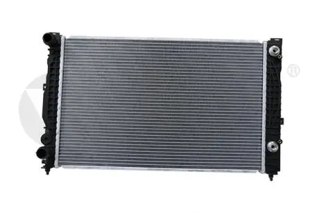 Радіатор VW Passat (96-05)/Audi A4 (95-06),A6 (97-05) VIKA 11210135701