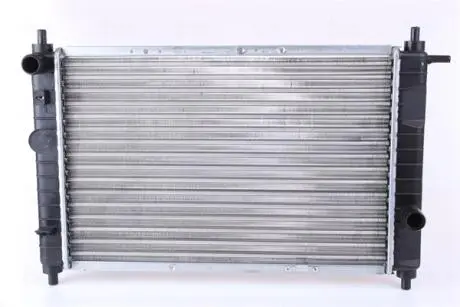 Радиатор охлаждения NISSENS 61653