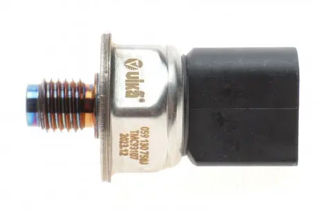 ДАТЧИК ТИСКУ VW Touareg (04-1010-)/Audi A4 (07-12),Q7 (07-15) V VIKA 11301579101