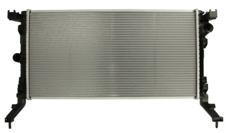 Радиатор охлаждения NISSENS 637603 (фото 1)