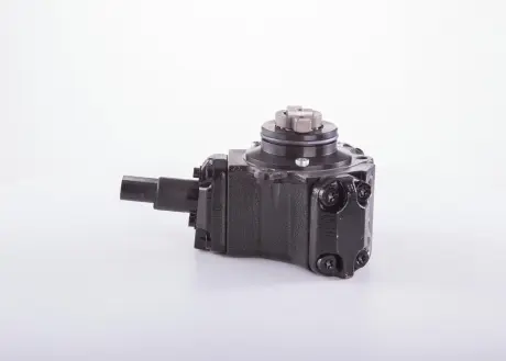 Паливний насос common rail BOSCH 0445010272